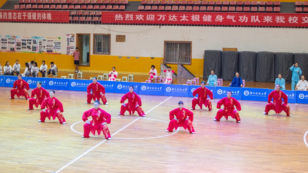 ae9e916366fe47dc9807f396f3a2d1c8.jpg ae9e916366fe47dc9807f396f3a2d1c8.jpg